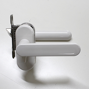 KURIKI 浴室用レバーハンドルセット 間仕切錠 バックセット32mm FU32-AP4-2A-WH-W30