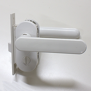 KURIKI 浴室用レバーハンドルセット 間仕切錠 バックセット32mm KU-AP4-2D-WH-W30