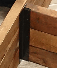 ウォリストの束ねる金具